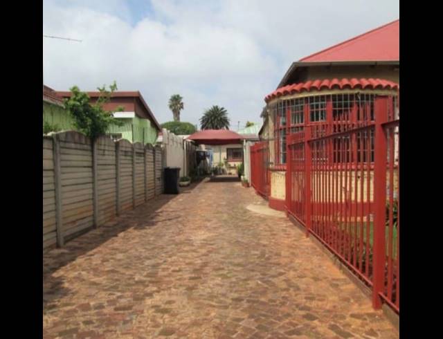 1 BEDROOM APARTMENT RENTED IN BRENTHURST